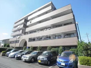 グランドルーシスの画像