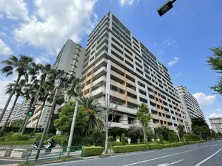 ロイヤルパークス新田の画像