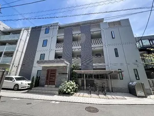 グランデール中目黒【2階】の外観