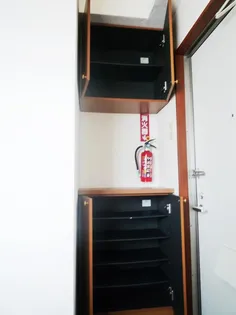 メルベーユ棚原II【5階】の玄関