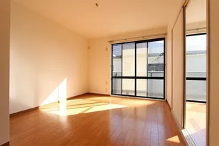 ディアス石原B棟【2階】の居間