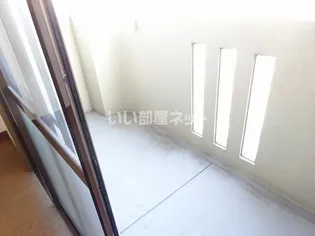 エール白須賀【2階】の内装