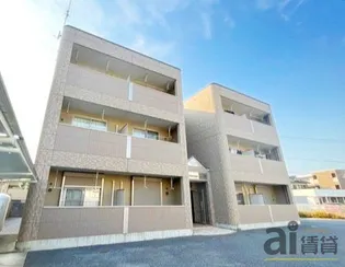 埼玉県坂戸市千代田1【マンション】の外観