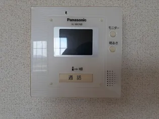 サン・リバー【2階】の内装