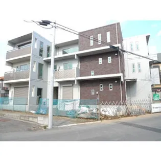 ウエスト【1階】の外観