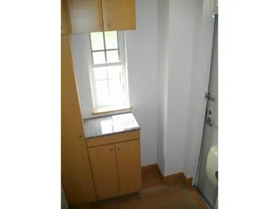 グリュッククレーの玄関