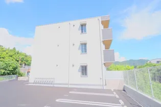 クレールRF【3階】の外観