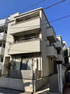 CUARTO初台【3階】の外観