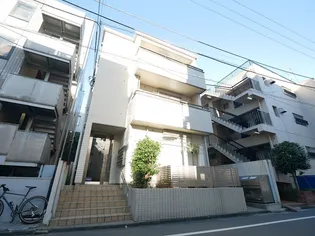 CUARTO初台【3階】の外観