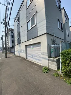 ロビンハウス【2階】の外観