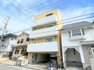 C&A【2階】の外観