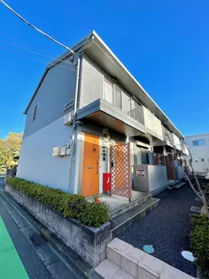 プラスワン【2階】の外観