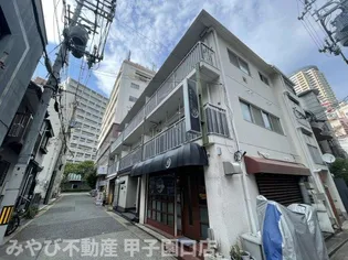 三木ビル【3階】の外観