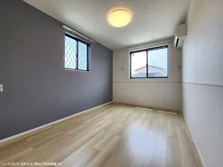 リヴィエール清武 I【1階】の居間