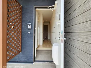 リヴィエール清武 I【1階】の玄関