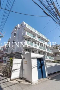 東京都世田谷区三軒茶屋1【マンション】の外観