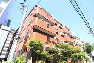 クレインカワイマンション【3階】の外観