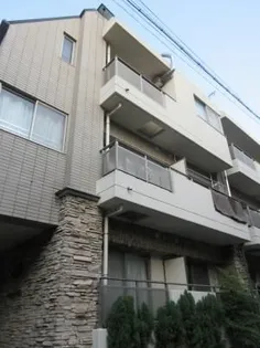 東京都新宿区西新宿4【マンション】の外観