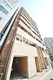 東京都文京区湯島1【マンション】の外観