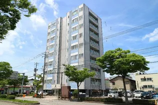 クルエボヌール西念【6階】の外観