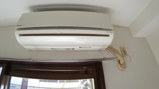 エンブレム【1階】の内装