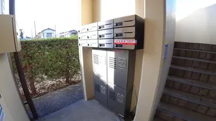 エンブレム【1階】の地図