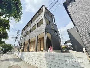 888N鳩ヶ谷【1階】の外観