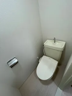 センチュリーマンション【2階】の内装