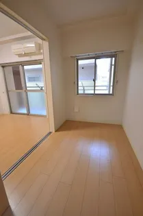 エスペランサ大橋【6階】の内装