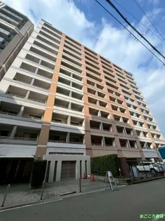 ポートヴィラ靭公園【3階】の外観