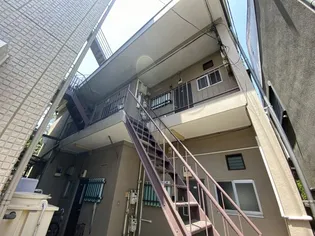 上野アパートメント【2階】の外観