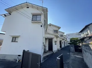 山中借家【1階】の外観