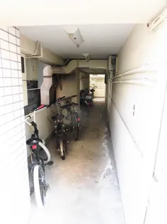 山田ビル【2階】の地図