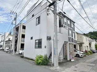 ラビリンスV【2階】の外観