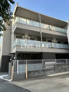 ラグゼフラット東六郷【1階】の外観