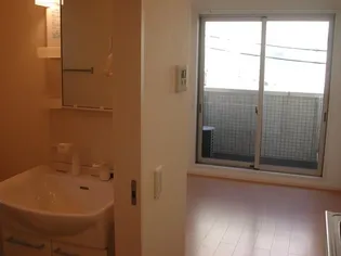 クリーンウッドの居間