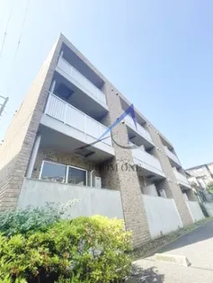 クランベリーコート【1階】の外観