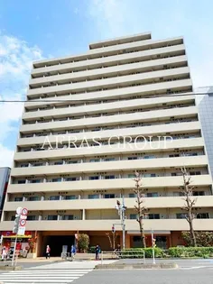 東京都品川区西五反田8【マンション】の外観