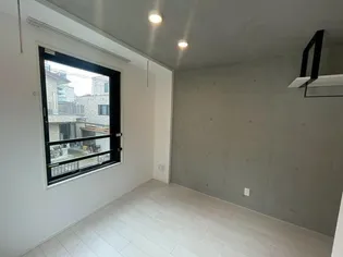 東京都世田谷区三軒茶屋1【マンション】の外観