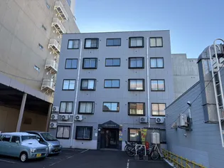 北海道札幌市中央区南八条西8【マンション】の外観