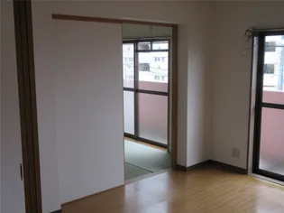 サンライフ大門【2階】の内装