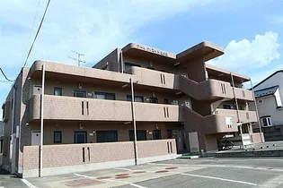 アールクリエイト星が丘【3階】の外観