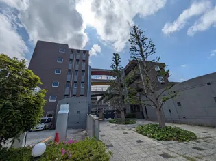 東京都稲城市東長沼【マンション】の外観