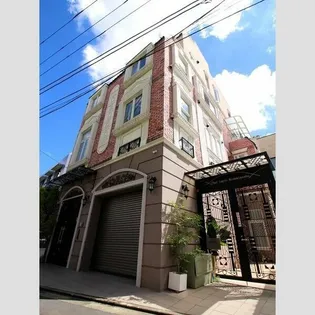 Chat Lapin 南麻布【2階】の外観