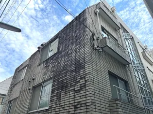 音羽小峰マンションズ【2階】の外観