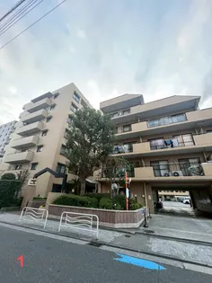 東京都江東区北砂1【マンション】の外観