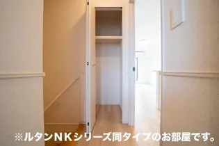 イーストブルー II【2階】の内装