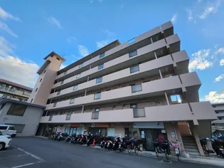 ロイヤルミサワの外観