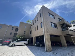 東京メトロ丸ノ内線 四谷三丁目駅 5階建3階【4階】の外観