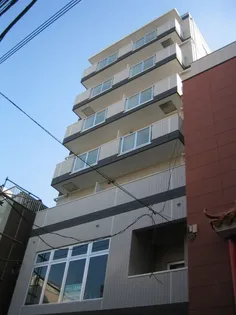 神奈川県横浜市中区山下町【マンション】の外観